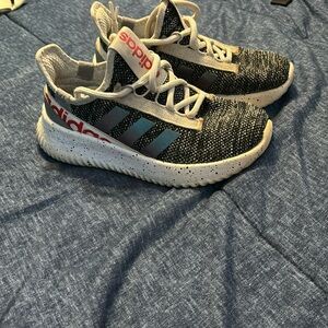 These are some nice shoes there adidas.